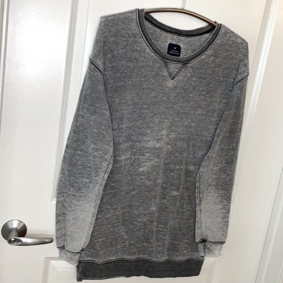 AMERICAN EAGLE OUTFITTERS | Women’s Faded Gray Long Sleeve Jeggings Sweatshirt - Picture 6 of 7